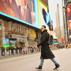 Enzo Zelocchi The Actor-Entrepreneur Building a Global Entertainment and Business Empire in the Modern Media Age