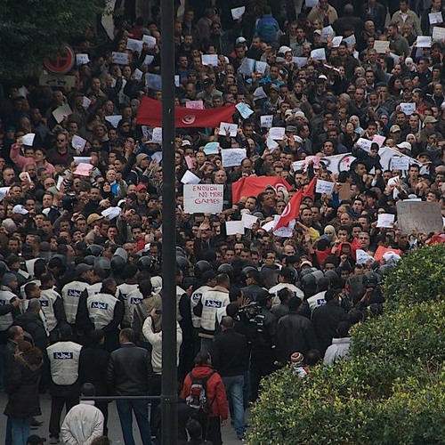 Aula Árabe Universitaria: L'État Après Les Soulèvements Arabes