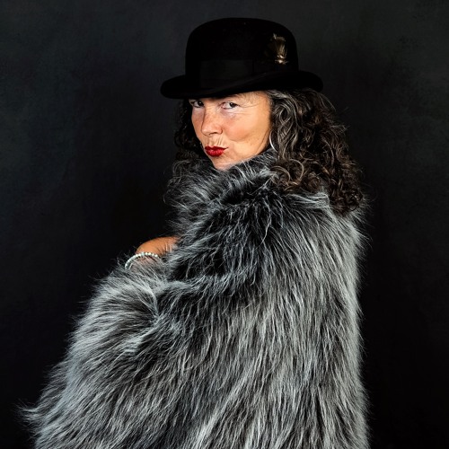 Dancing On My Own by Robyn