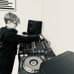 Lyall campbell (Campy) studio mini mix