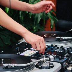 PHIU SPACE - PHIU & CHILL LIVESET | DJ MARCO