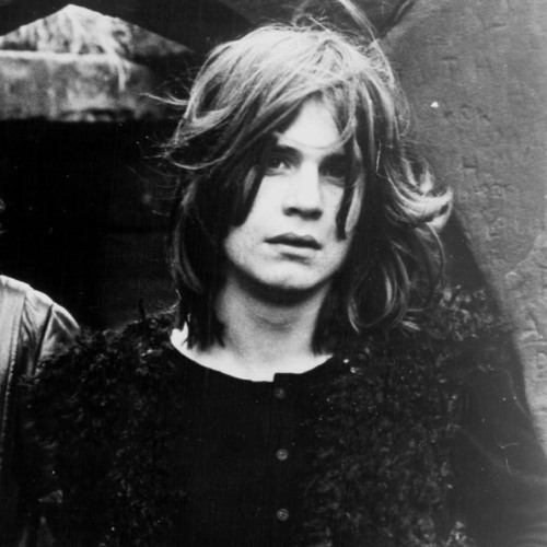 TRIBUTE 222 OZZY OSBOURNE