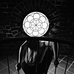 the moon is hiding in my room