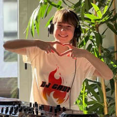 DJ GABI - PLAY HARD x OMG  / TECH HOUSE REMIX