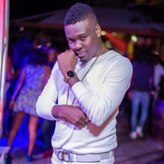 ASHILE 90'S DANCEHALL MIX TAPE