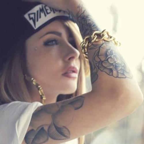 Blan1 media background DOWNLOAD