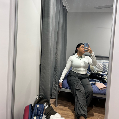 Hustle - Teni