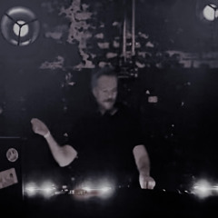 FLO VAN HOF @ MELODIC DELIGHTS 11/2025