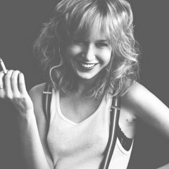 OffSeven - Brie Larson