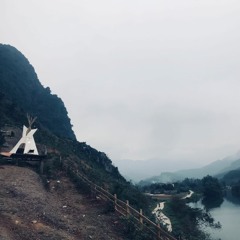 KHÓC GIỮA TRỜI MƯA MIX BY QAUNGDUONG