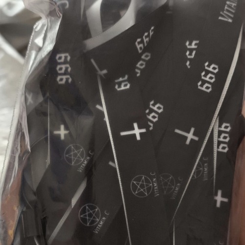 Nase auf, Splitter rein, Spender sein - Vitamin_C