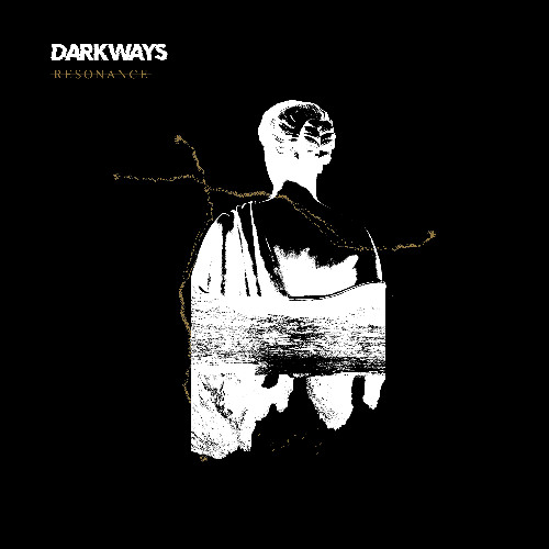 I like the night (and the night likes me)