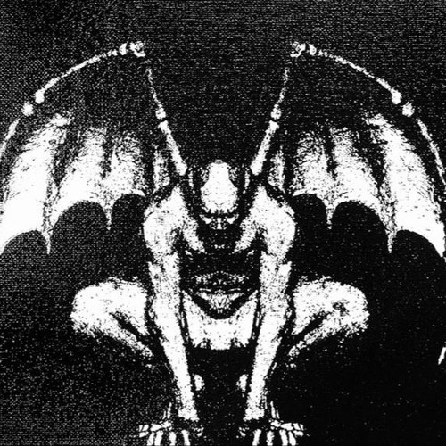 DISTORTION HOLOCAUST