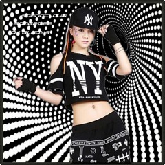 Dj Gladys(Graffik18 Woozgo)