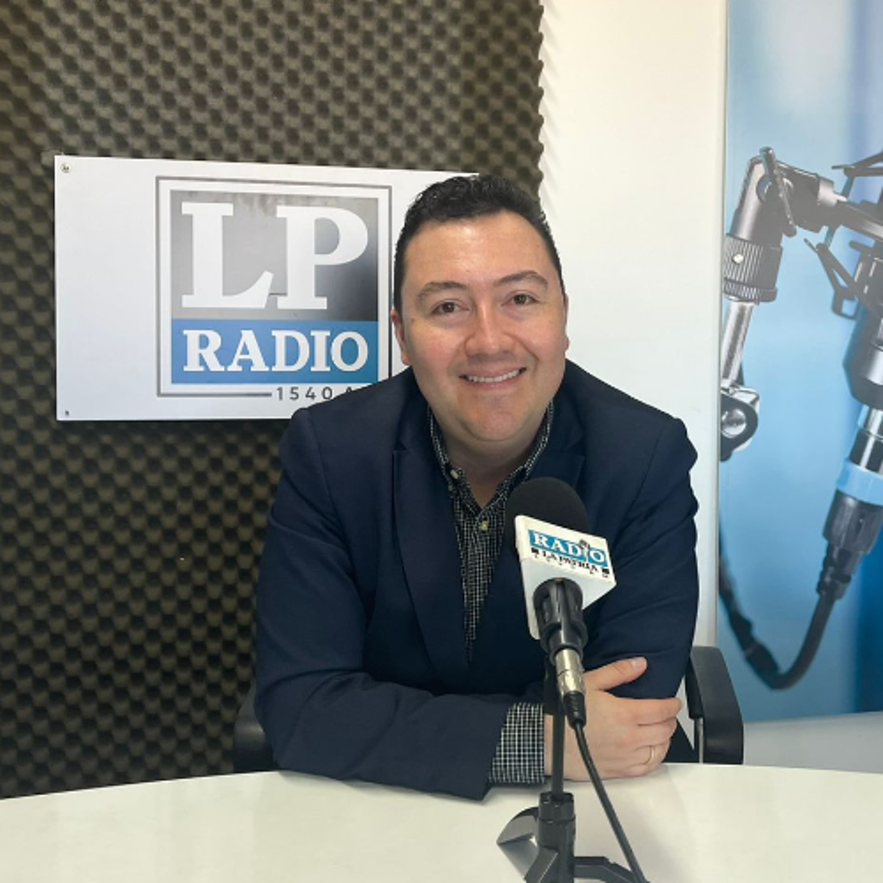 3. Entrevista con Juan Camilo Arroyave, politólogo y docente del programa Ciencia Política de la UAM. episode artwork