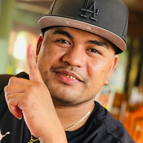 USE TUFICH FAFATAN COVER BY JAY   SON.M