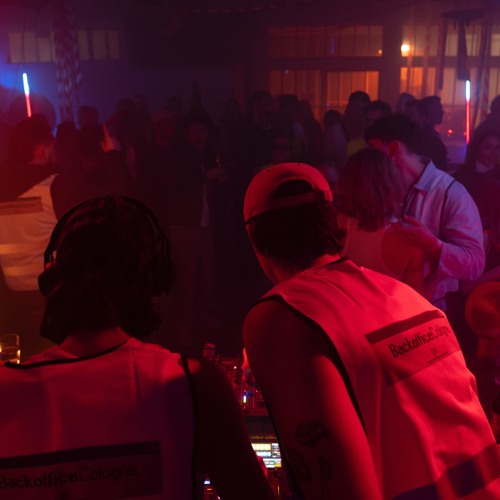 BACKOFFICEMIX #01 // PETRICORE