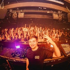 Gloria Estefan & Miami Sound Machine - Conga (RetroVision Remix)