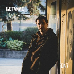 BETAMAX047 | Phases