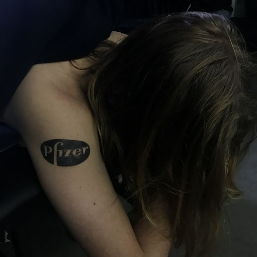 Pfizer Love (xvrd, erxmour)