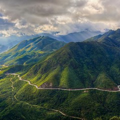 BƯỚC CHÂN TRÊN DÃY TRƯỜNG SƠN