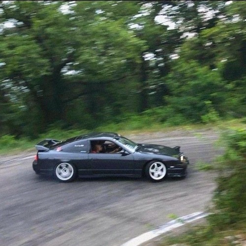 87SHOTS - HOSTILE DEMONSTRATION