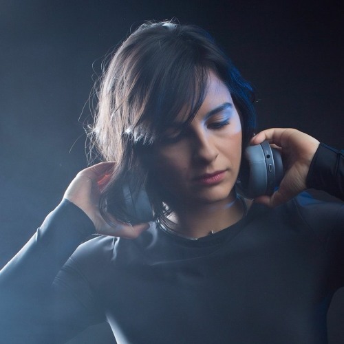 Dark & Atmospheric Techno Mix DJ Aleea: ¨Life Is A Lucid Dream¨
