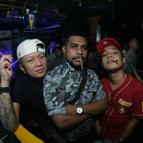 SATRU 2 DIBANDING KE(DEF L3 REMIX) #DIMAS DUREN ^ DIAS