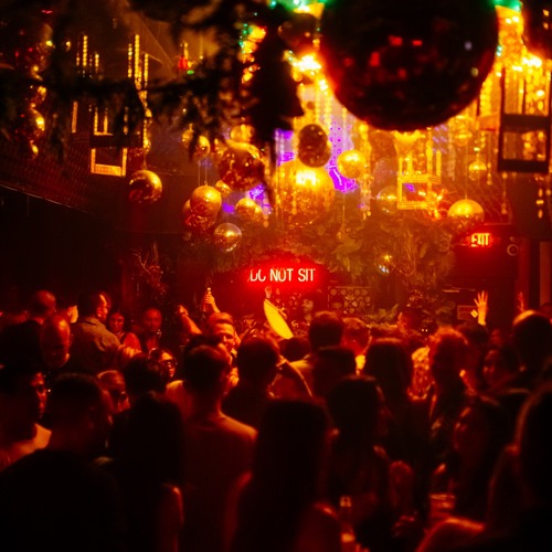 Hena & Nehli @ Do Not Sit On The Furniture - Warm up