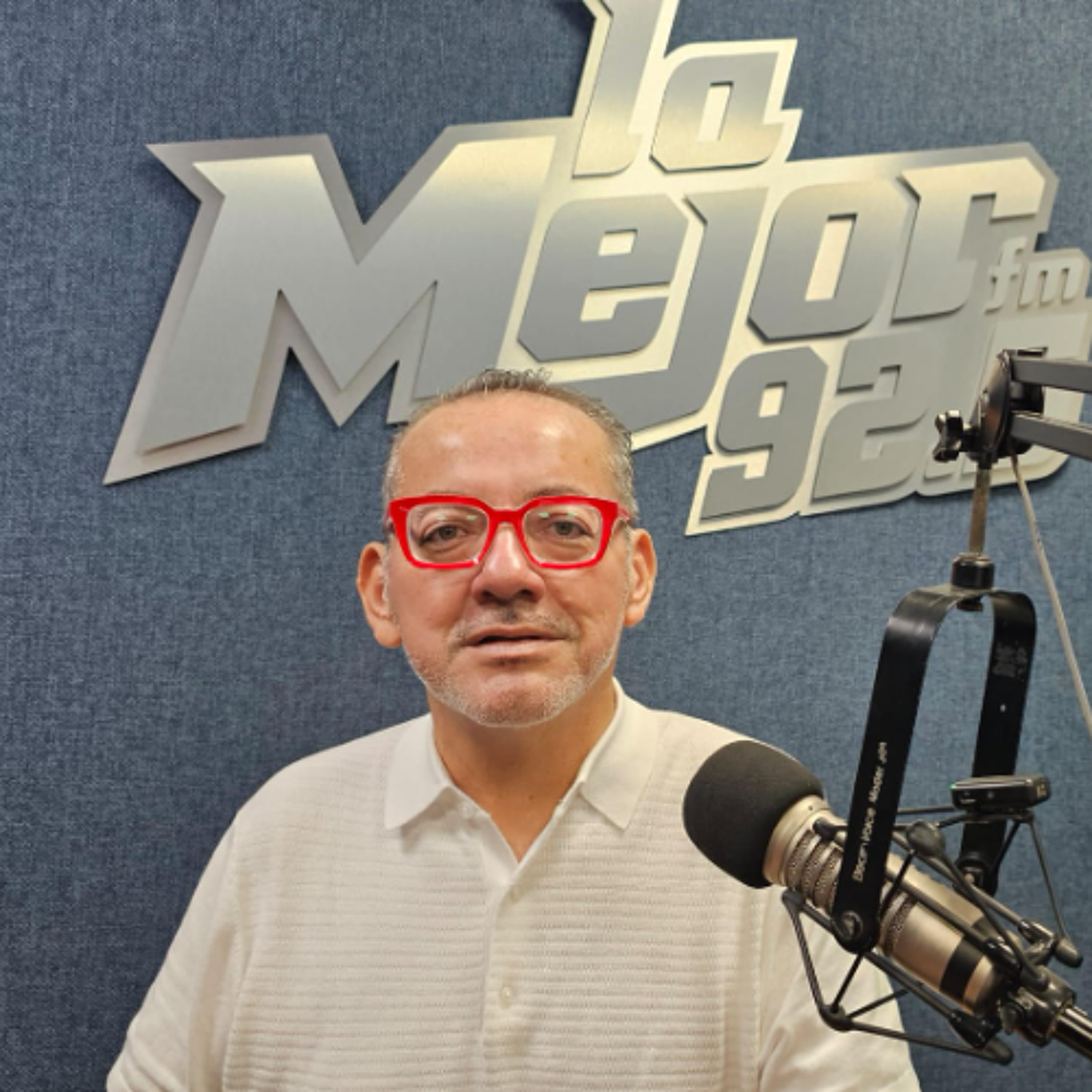 La entrevista que censuran. Estudiantes entrevistan a la alcaldesa de Manzanillo Rosa Bayardo episode artwork