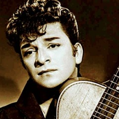 Zeki Müren - Sorma Ne Haldeyim