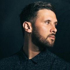 Illyus & Barrientos & Lizzie Nightingale – 'Body Movement' (BBC Radio 1, Danny Howard)