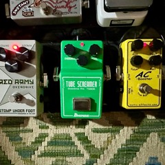 Basic Stoner Doom Gain Staging Demonstration (Xotic AC Booster> TS-808> Russian Muff Clone)