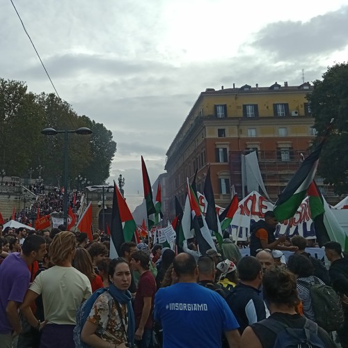 Stream Insorgiamo: Italian workers and climate movements unite in ...