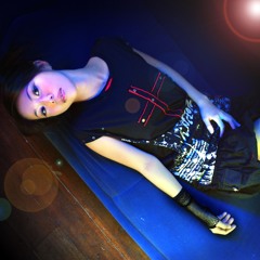 蘇芯儀 - Glamourous Sky