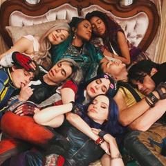 Descendants mashup (queen of mean x whats my name)