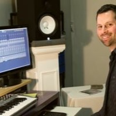 Dance Sample (90s Dance Mix)