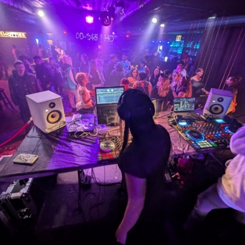 Foundation Entertainment 140 Mini Mix submission