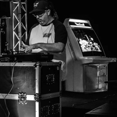 Gwenroc - Azylum Breakdown