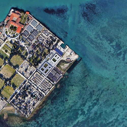 Visible Cloaks 160125