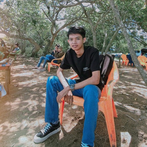 Fajrasri - FUNKOT KENANGAN TERINDAH  HOUSE MUSIC REMIX .mp3