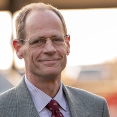 "Vonzóvá kell tenni a hitünket" - Szabadhegÿ Péter a Katolikus Rádióban