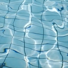 水中 (underwater) { flip }