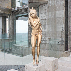 scene before the kiss xoxo