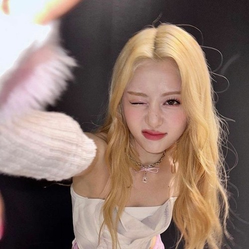 そゆん✧ 240731 Huh Yunjin Related - #LE_SSERAFIM #lesserafim #르