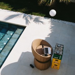 A tech & housy afternoon in Croatia