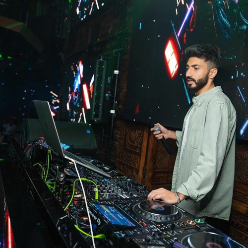 Stream DJ SPARK REMIX اصعد للكمر رحمه رياض by DJ SPARK Listen online for free on SoundCloud