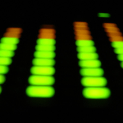 Electronic Background 04 - 132bpm