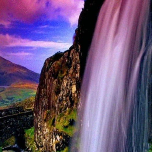 Waterfalls *Bleachdiego*