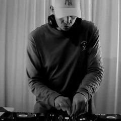 #6 Raw hardstyle mix by Richie